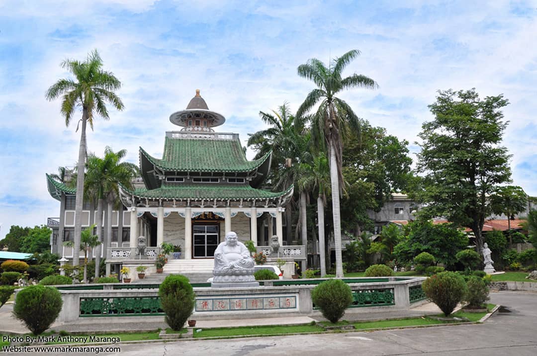 Long Hua Temple